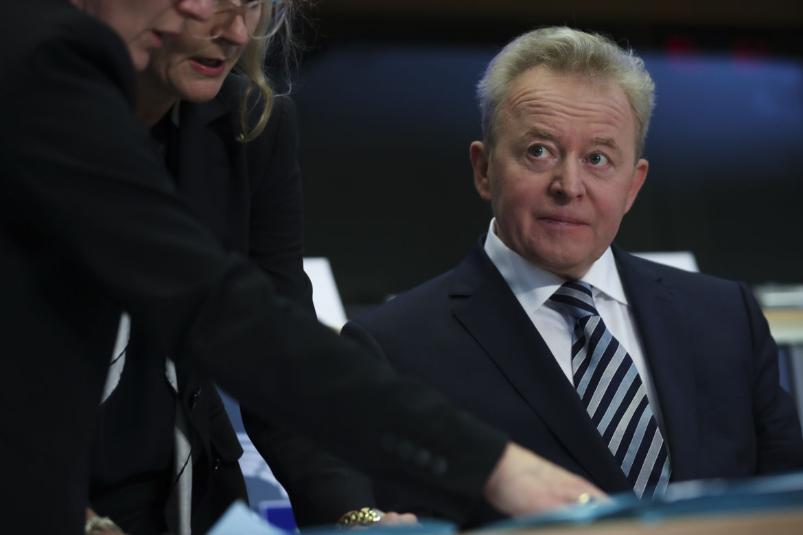 Wojciechowski zarobi 6 milionów