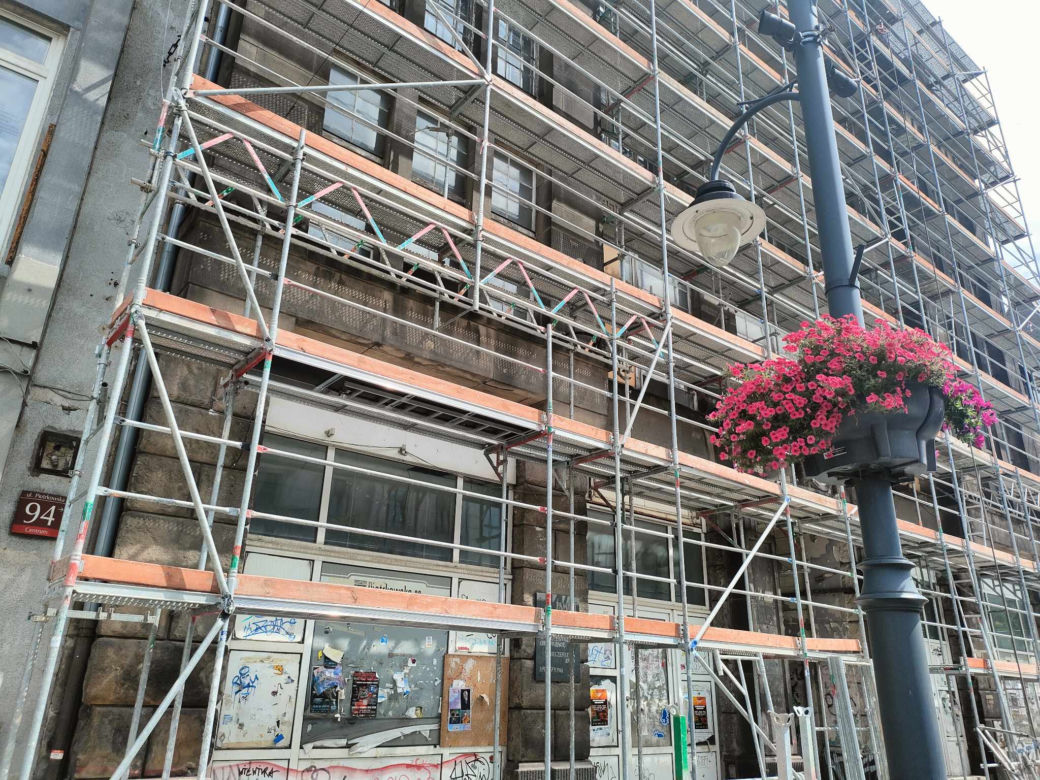Łódzka perełka architektoniczna w remoncie! Co powstanie w miejscu dawnego biurowca?