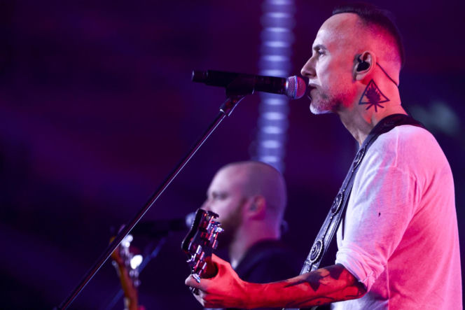 Kiedyś mroczny metalowiec z podziemia. Tak na przestrzeni lat zmieniał się Adam Darski z Behemotha