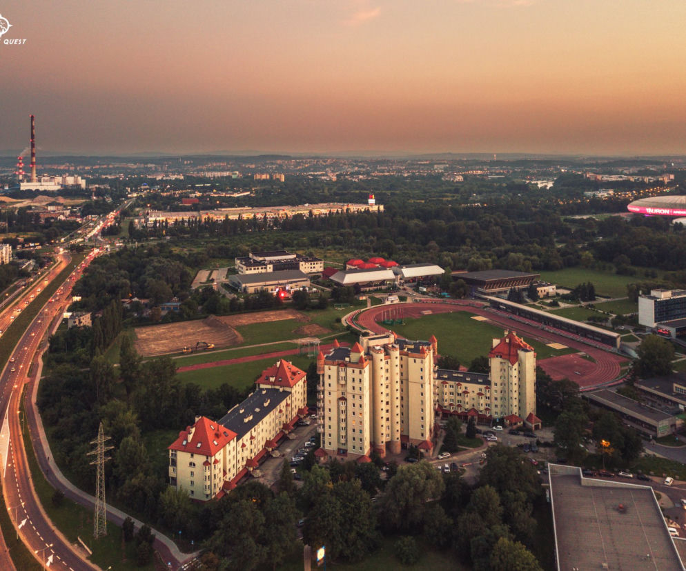 Zamek przy ul. Nowohuckiej w Krakowie [ZDJĘCIE DNIA]