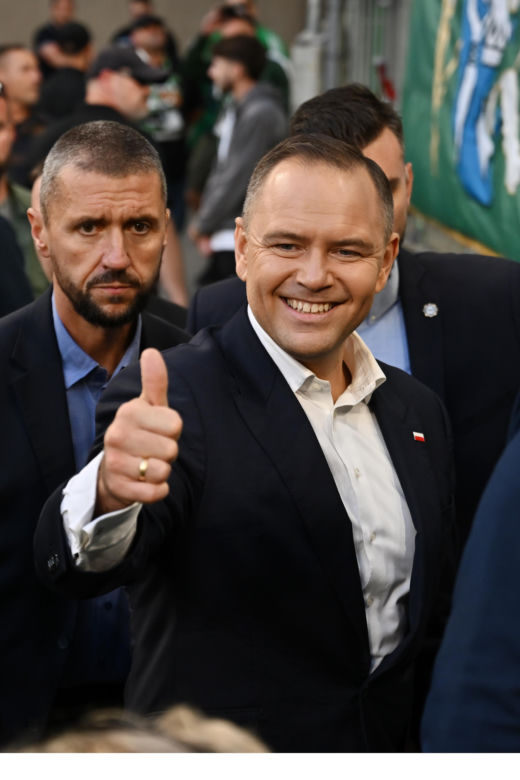 Prezydent RP w "młynie" Lechii Gdańsk! Karol Nawrocki zaskoczył kibiców