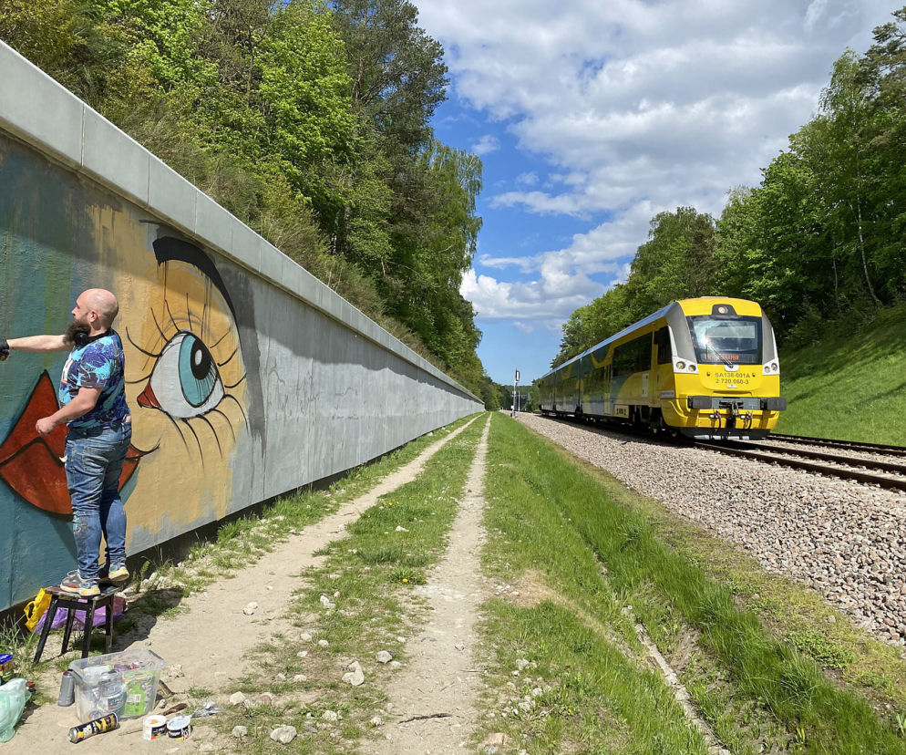 Street-art na trasie Pomorskiej Kolei Metropolitalnej: powstaje wyjątkowy mural