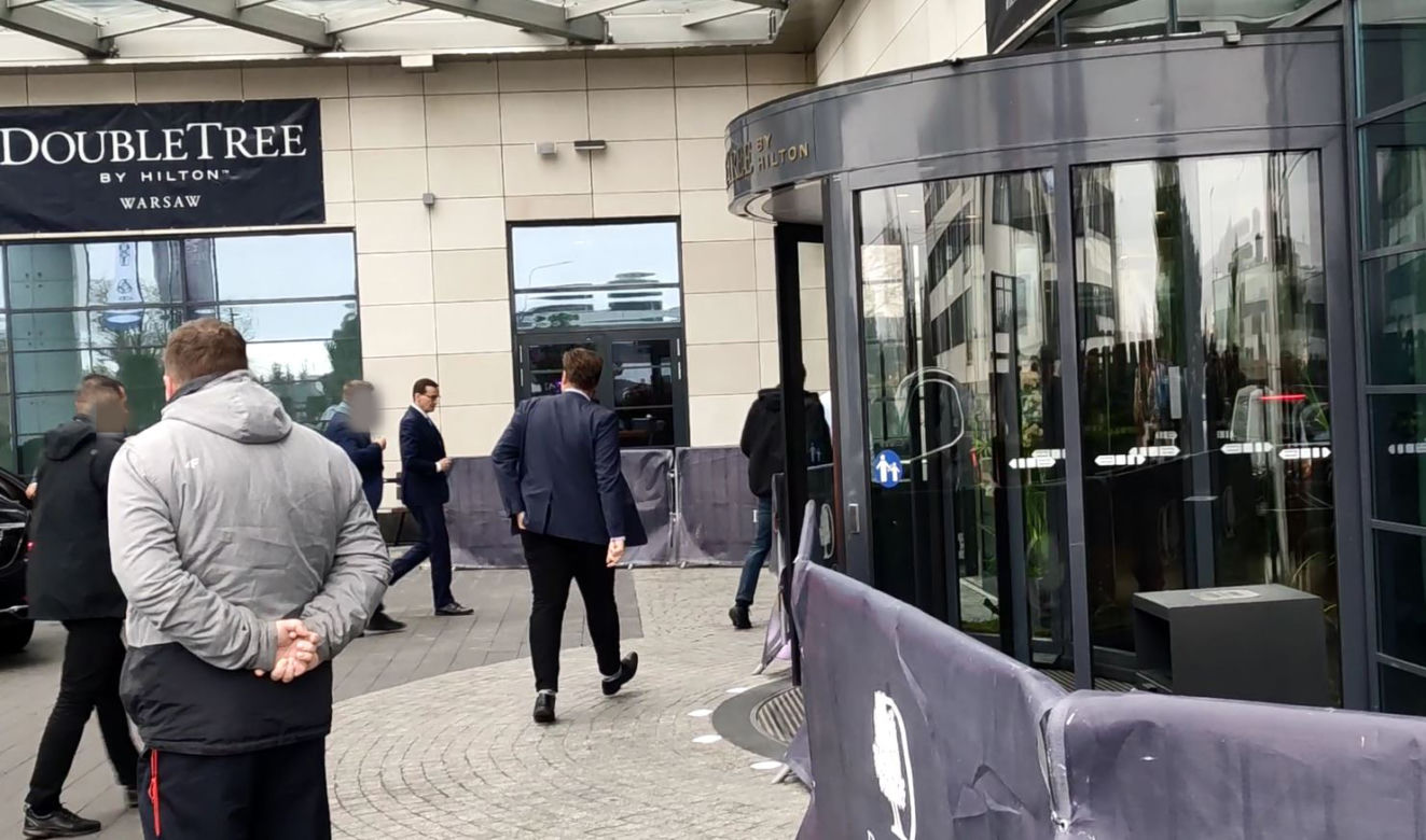 Premier Mateusz Morawiecki przyjechał na spotkanie z reprezentacją Polski