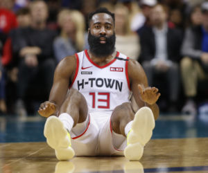 James Harden zostawił napiwek półtora miliona dolarów w barze ze striptizem