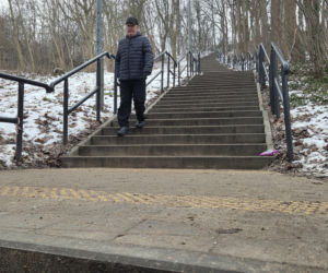 Schody do nieba w Bydgoszczy. Ponad 150 stopni, by dostać się na Wzgórze Wolności