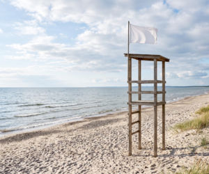 Sinice Mechelinki. Czy w Mechelinkach można się kąpać 24.08? Flaga, warunki pogodowe