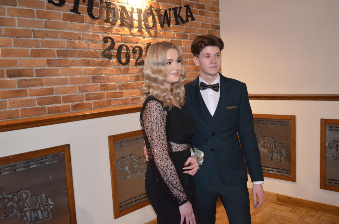 Za STO dni matura. Bal Społecznego Liceum STO w Starachowicach