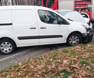 19-latek nie ustąpił pierwszeństwa i spowodował groźny wypadek