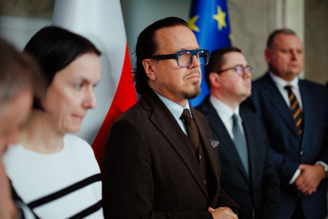 Minister Wojciech Balczun, Hubert Biskupski