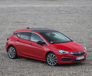 Opel Astra 1.6 Turbo 200 KM M6 Elite