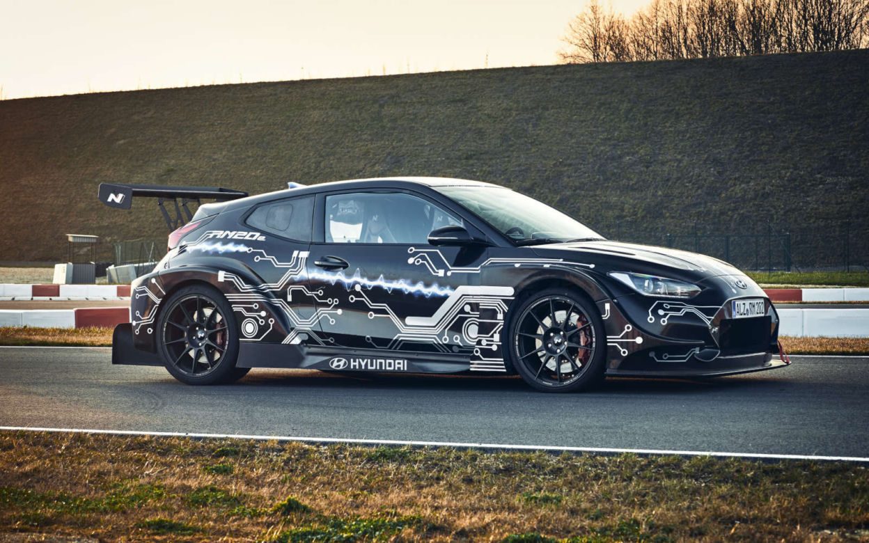 Hyundai RM20e Racing Midship