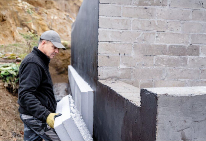 Precyzyjne wykonanie izolacji fundamentów