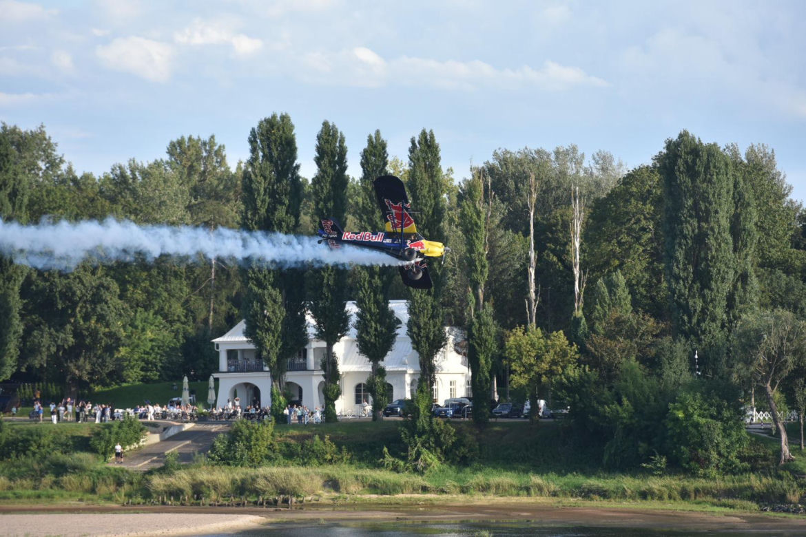 Copernicus Air Show 2026 w Toruniu. Mamy zdjęcia ze spektakularnych pokazów