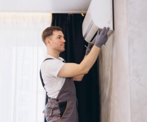 Koszty robocizny i czas oczekiwania na fachowca 2026. Sezonowość drenuje portfele 