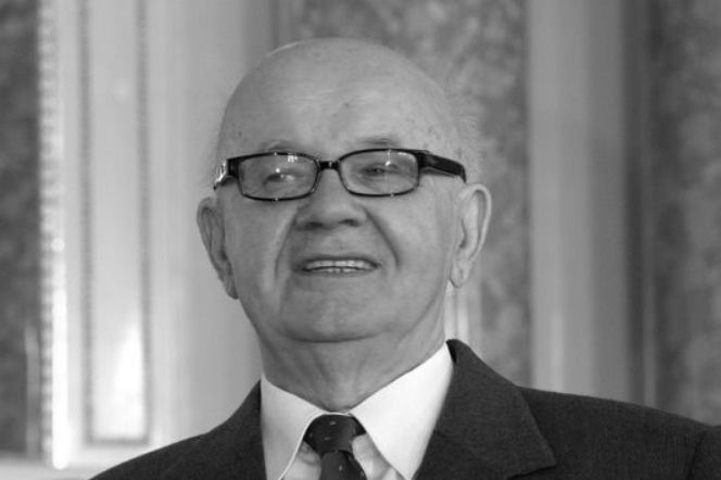 Janusz Tazbir nie żyje