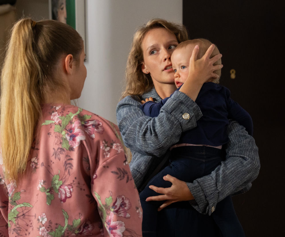 Na dobre i na złe odc. 1003. Zuza (Aurora Lipartowska), Nina (Rita Sobocińska)