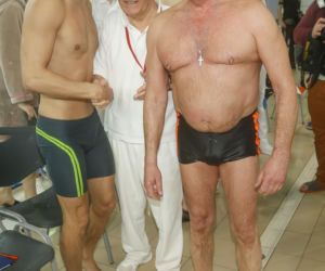 Karol Strasburger ćwiczy