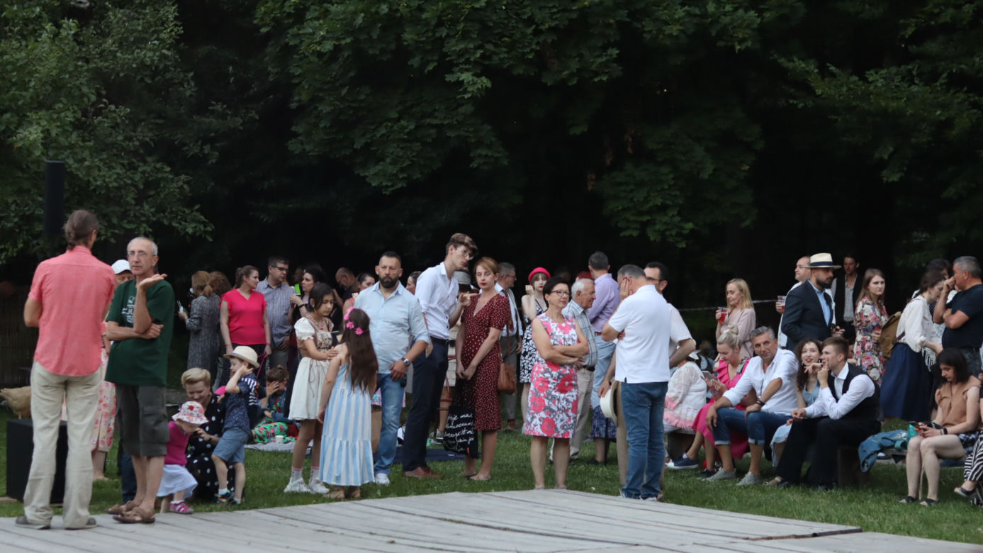 Wszyscy ruszyli do zabawy! Tak wyglądała potańcówka w lubelskim skansenie!