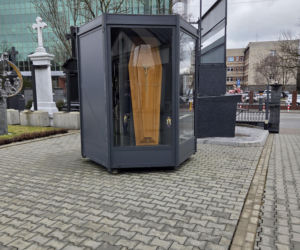 Trumnomat podbija Internet