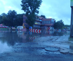Ulewa nad miastem. Deszcz znowu zalał Białystok 21.08.2019
