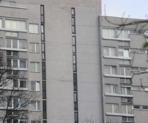 Igor skoczył z 13. piętra wieżowca w Śródmieściu