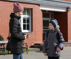 Na Wspólnej odc. 3094. Tatiana (Olha Bosova), jej syn Jurij (Nikita Antonenko)