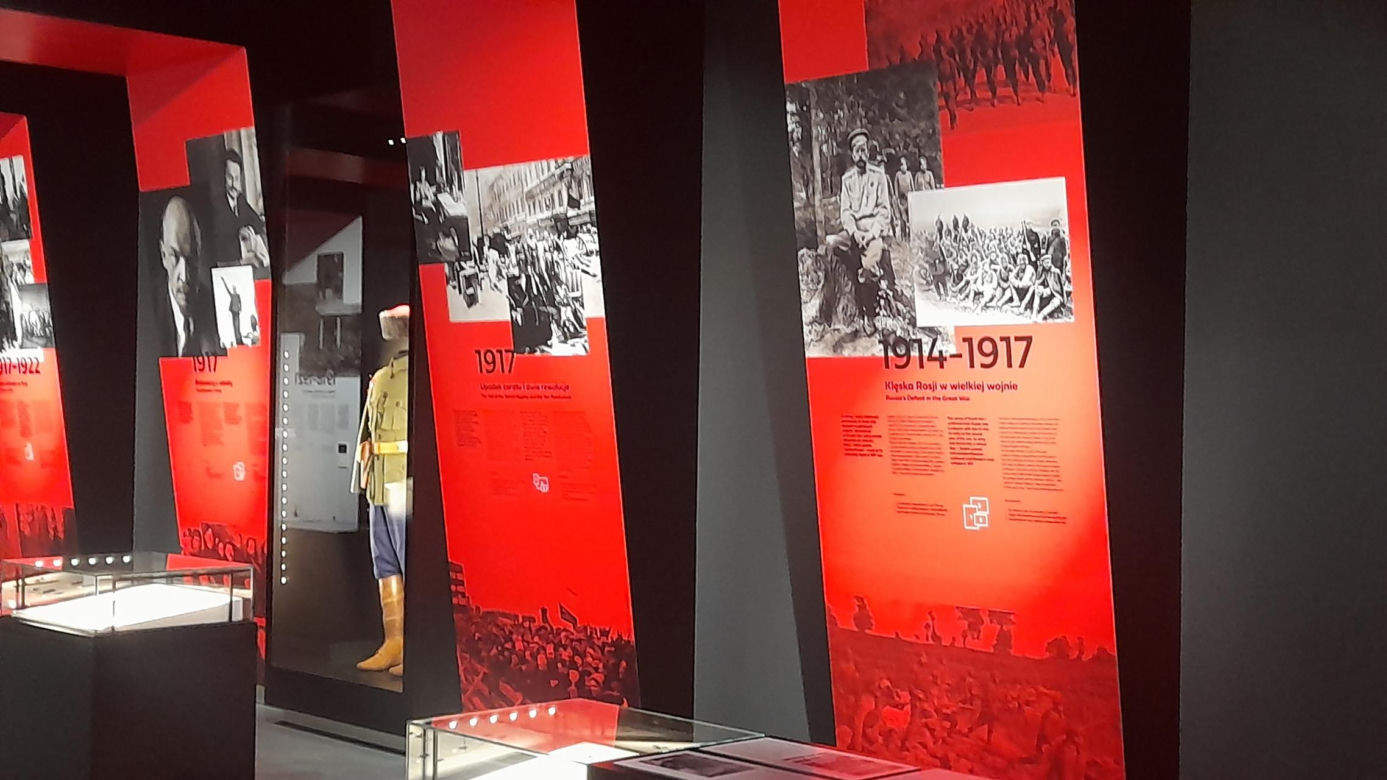 Muzeum Bitwy Warszawskiej. Pierwsze zdjęcia ze środka