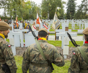 Dostał grób na Powązkach po 82 latach od śmierci. Tajemnica Jana Nowickiego „Rysia” odkryta
