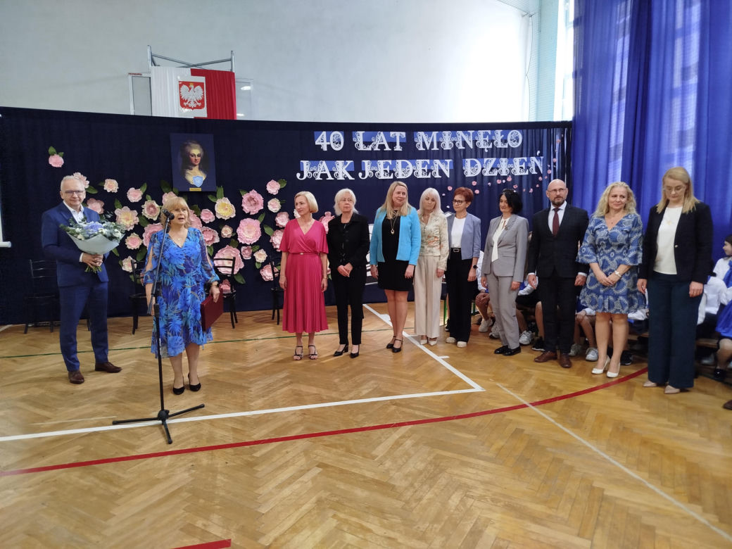 Uroczystość jubileuszowa w siedleckiej "Dziesiątce" była okazją do wspomnień