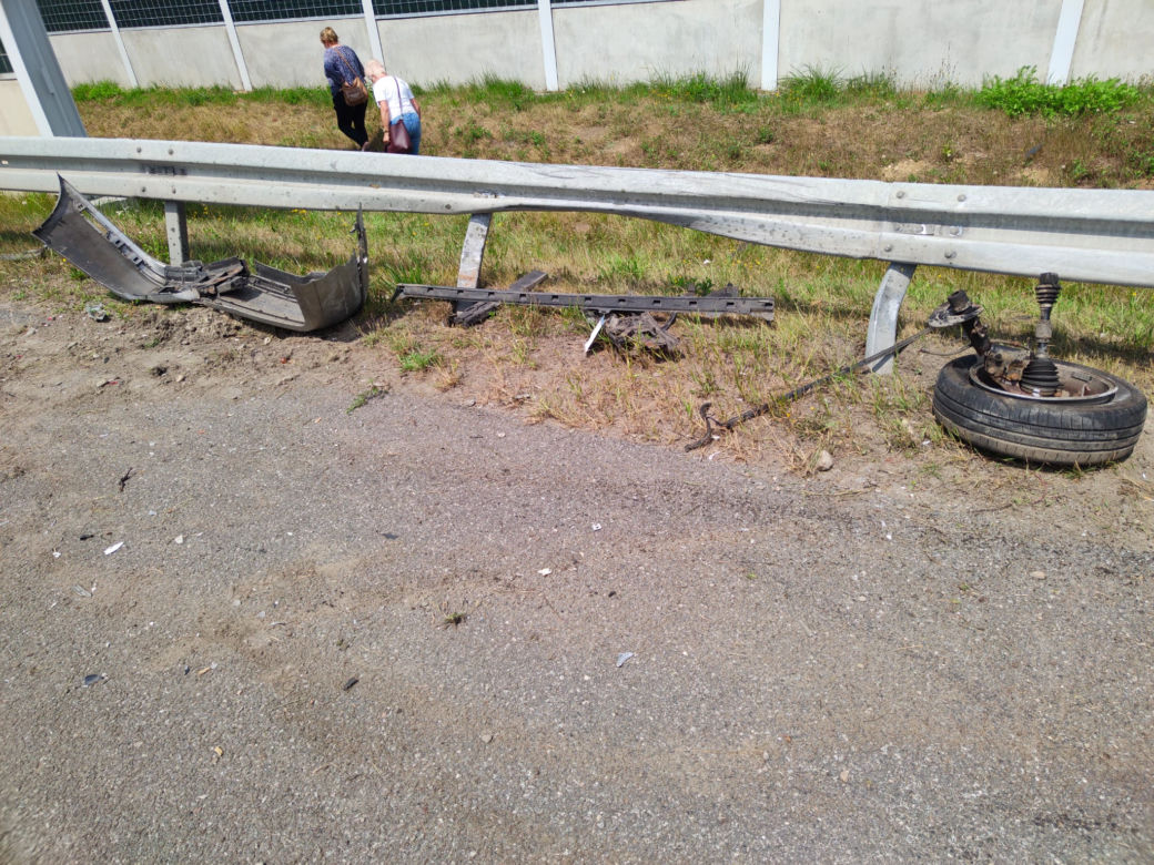 Wypadek na A4 koło Brzeska