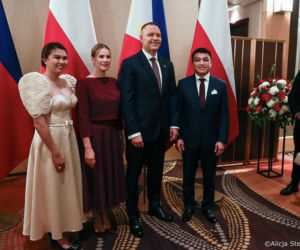 Marta Nawrocka znów błysnęła! Wyglądała jak księżna Kate!