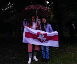 Sercem z Białorusią. Koncert pod teatrem w imię wolności i solidarności [ZDJĘCIA]