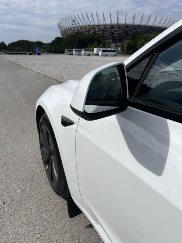 Tesla 3