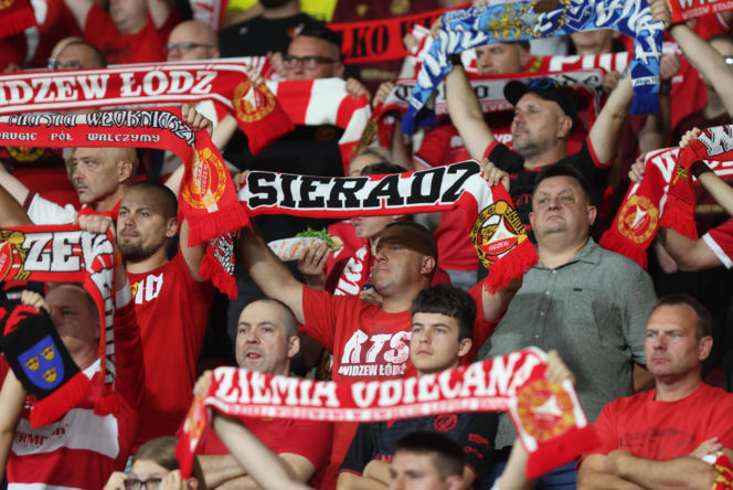 Widzew Łódź - Lech Poznań: Zdjęcia kibiców z meczu 6. kolejki PKO BP Ekstraklasy