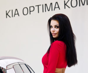hostessy na targach Motor Show Poznań 2016