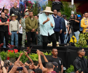 Nicolas Maduro z małżonką zostali schwytani i wywiezieni z kraju