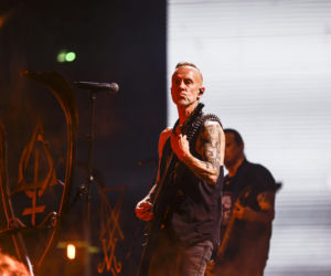 Kiedyś mroczny metalowiec z podziemia. Tak na przestrzeni lat zmieniał się Adam Darski z Behemotha