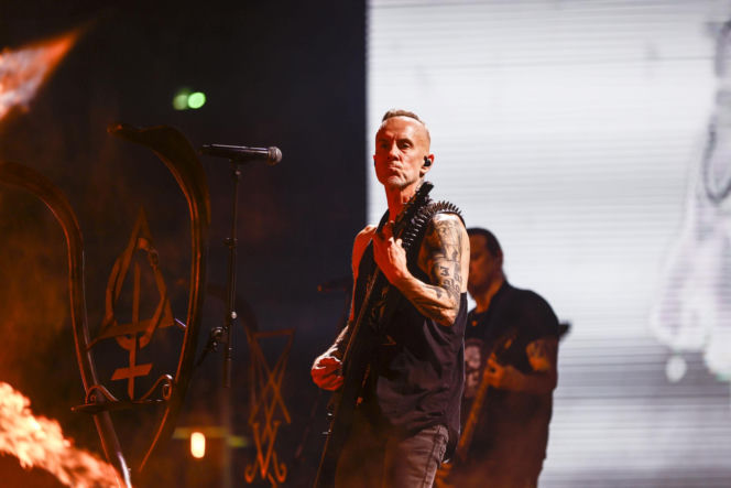 Kiedyś mroczny metalowiec z podziemia. Tak na przestrzeni lat zmieniał się Adam Darski z Behemotha