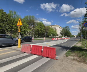 Tak się teraz jeździ na osiedlu Leśnym w Bydgoszczy. Nowa organizacja ruchu na ul. Sułkowskiego!