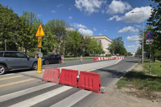Tak się teraz jeździ na osiedlu Leśnym w Bydgoszczy. Nowa organizacja ruchu na ul. Sułkowskiego!