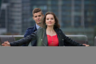 Na Wspólnej odc. 2198. Dominik (Mateusz Gąsiewski), Kasia (Julia Chatys)
