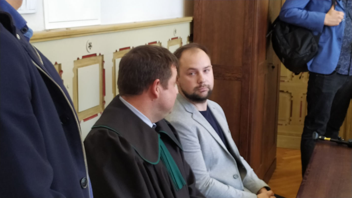 Ofiara księdza pedofila otrzyma gigantyczne pieniądze od toruńskiej kurii! Mariusz Milewski wygrał w sądzie