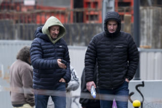 Adam Małysz w knajpie po spotkaniu z prezydentem! Nie był sam [ZDJĘCIA PAPARAZZI]