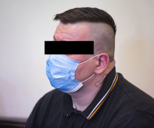 Chrześniak chciał nas zarąbać tasakiem