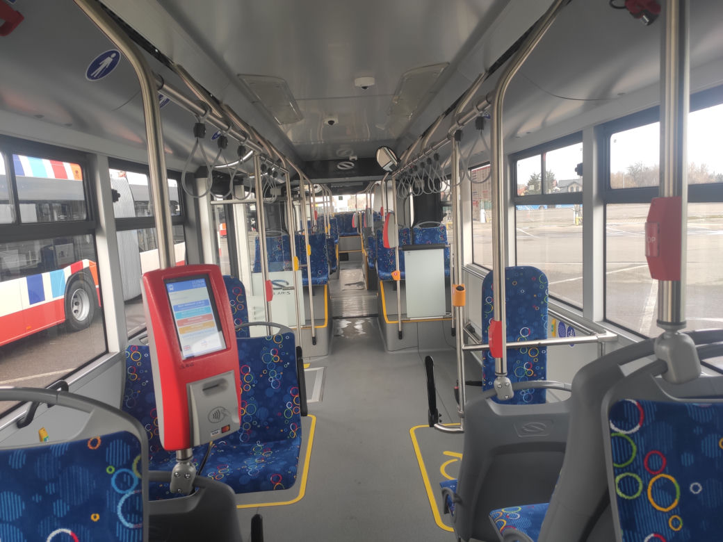 Na ulicę miasta wyjada nowe elektryczne autobusy