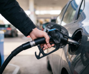 Hurtowe ceny paliw 04.09.2026. Potężne podwyżki w polskich rafineriach uderzą w kierowców