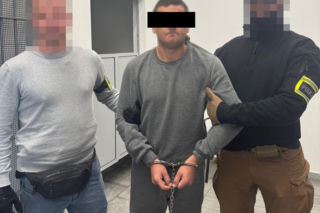 Agresywny Ukrainiec zaatakował ratowników. Został deportowany z Polski