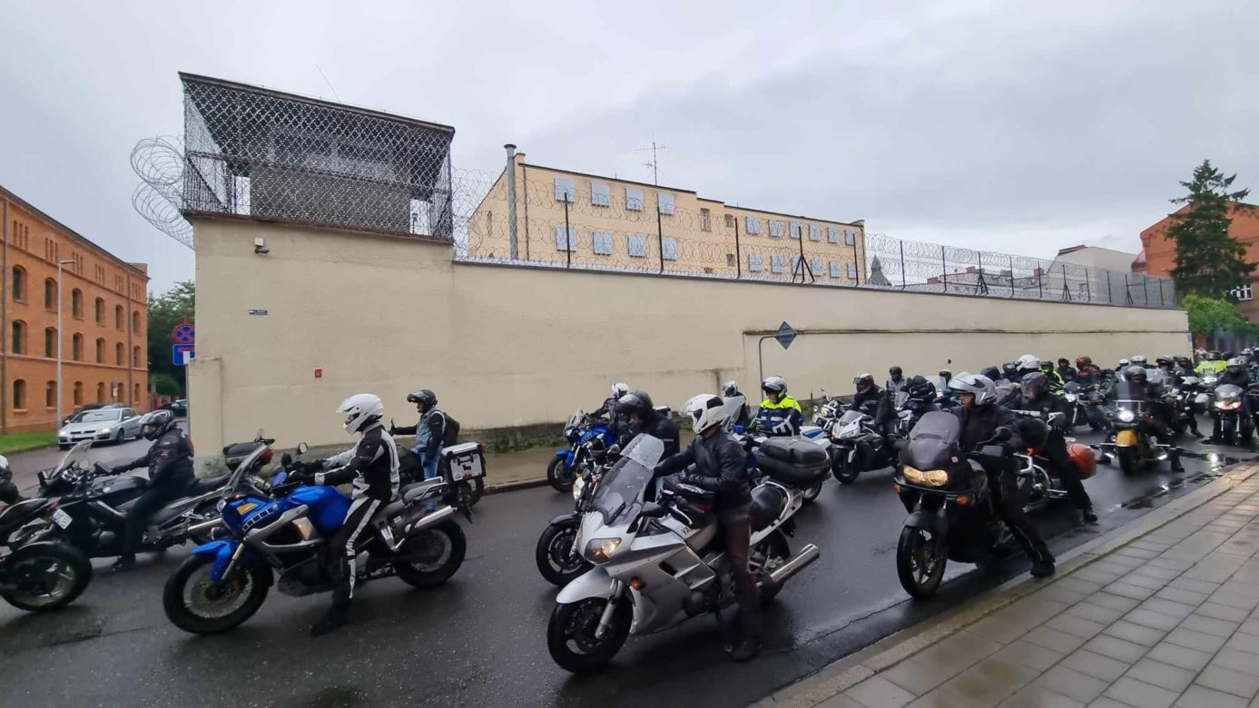 Motocykliści pożegnali Rafała Fortuńskiego