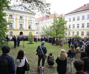 Rok po zabójstwie na Uniwersytecie Warszawskim. Uczelnia wdrożyła radykalne środki ochrony