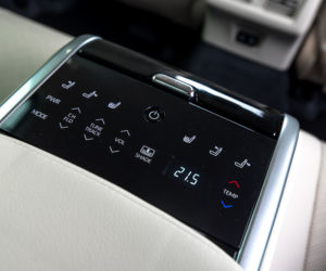 Toyota Camry 2.5 Hybrid 218 KM e-CVT Executive + VIP